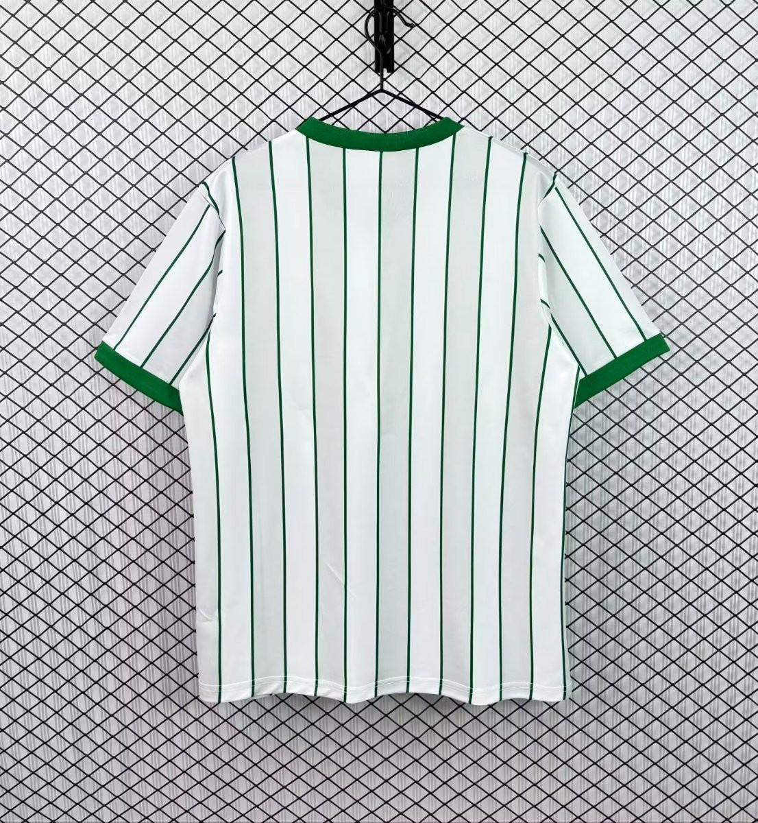 26/27 Werder Bremen White & Green Pinstripe Vintage 2012/13 Remake Jersey