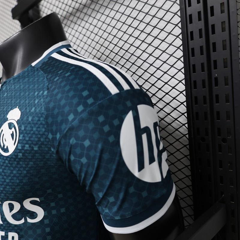 Player Version 26/27 Real Madrid Away Teal Blue Jersey