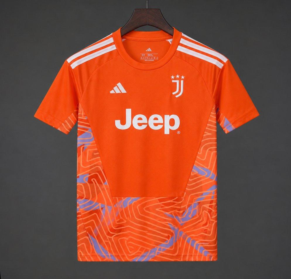 26/27 Juventus Orange with Abstract Maze Pattern Goalkeeper Jersey Set
