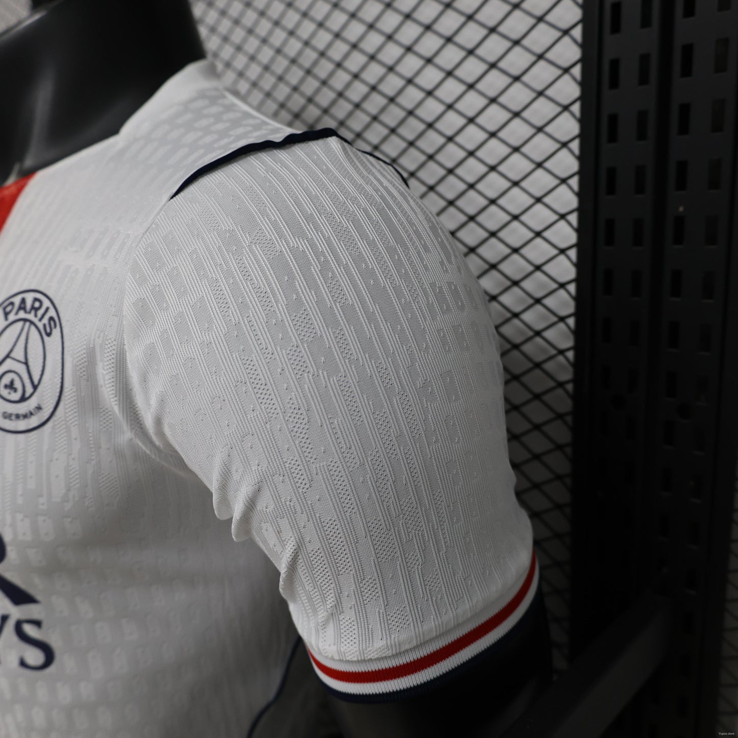 Player Version 26/27 Paris Saint-Germain Away White & Navy/Red Stripe Special Edition Jersey
