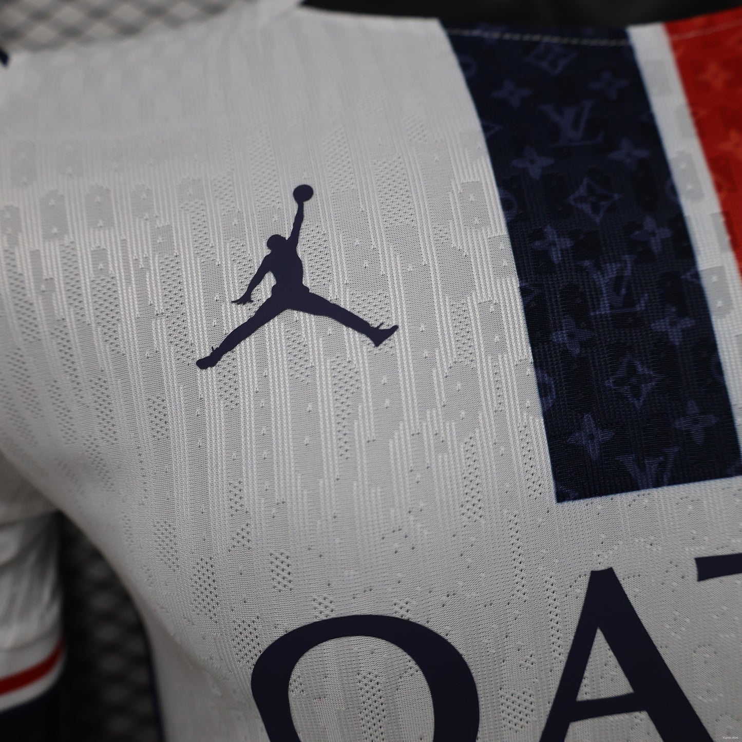 Player Version 26/27 Paris Saint-Germain Away  White & Navy/Red Stripe Special Edition Jersey