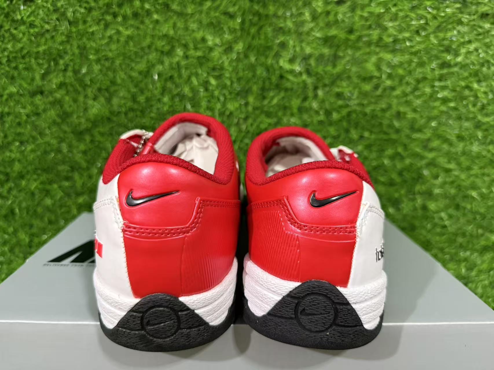 NIKE T90 IC