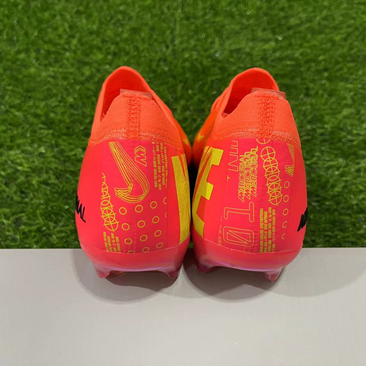 Nike Air Zoom Mercurial Vapor XV Elite