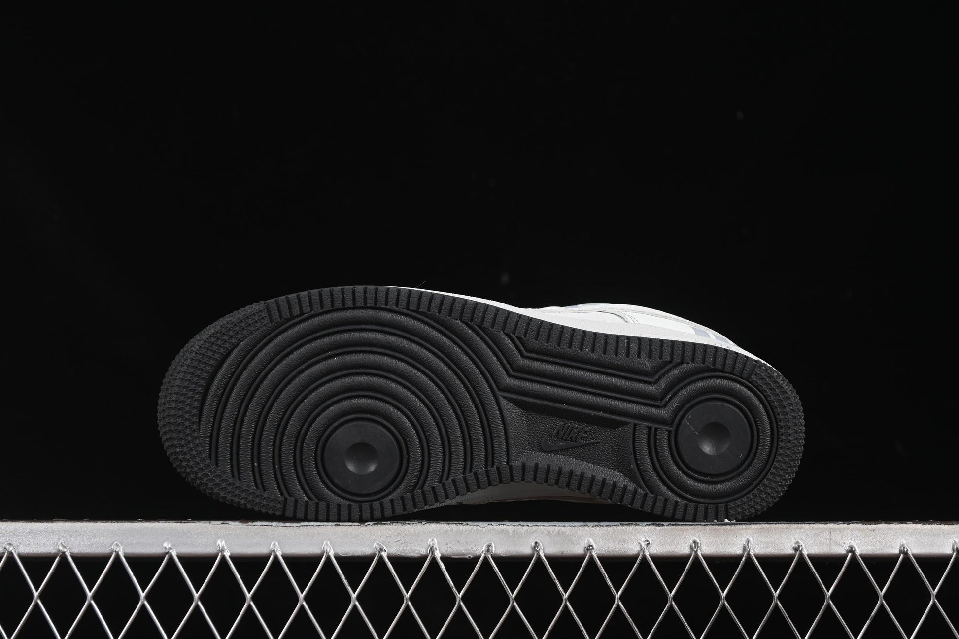 Nike Air Force 1 '07 Low UN Collaboration Impression Logo Casual Sneakers - DF0188-060