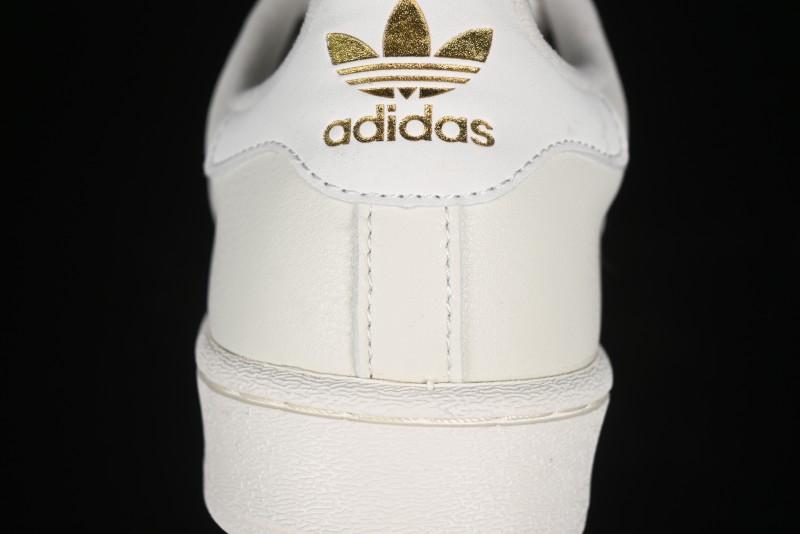 Adidas Superstar HQ6668 Casual Sneakers with Shell Toe Design