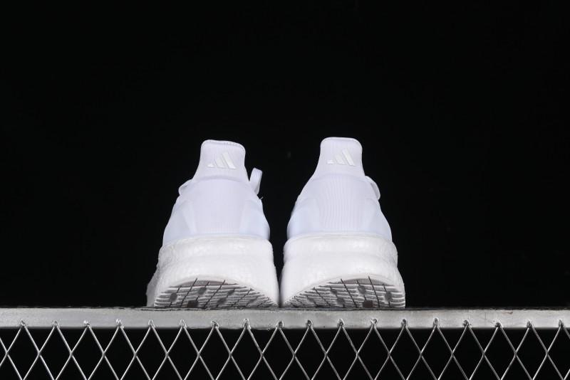 Adidas Ultraboost 5X Casual Running Shoes with Boost Cushioning - JH7245