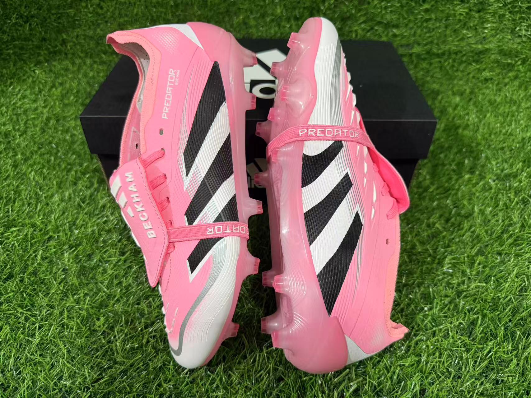 PREDATOR ACCURACY FG BOOTS