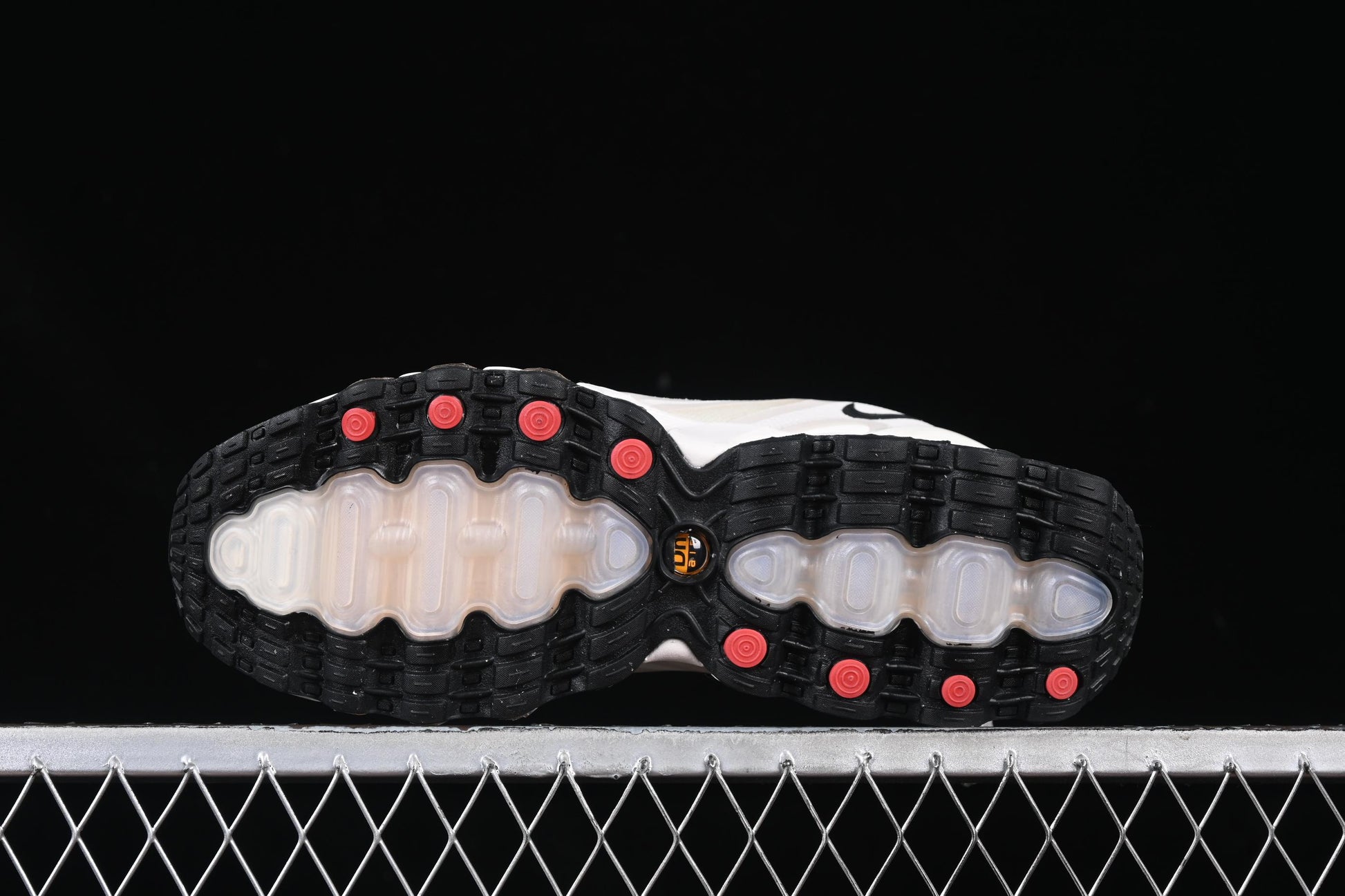 Nike Zoom 2023 Air Max Alpha – White/Black Premium Performance Shoes