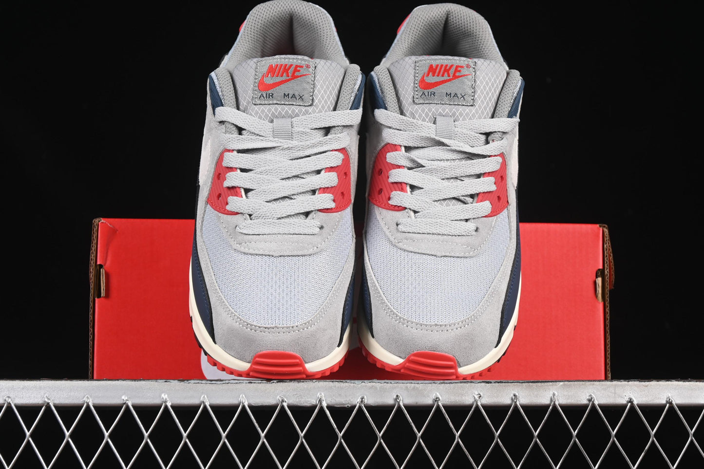Nike Air Max 90 Retro Running Shoes with Air Cushion Technology - DM0029-005