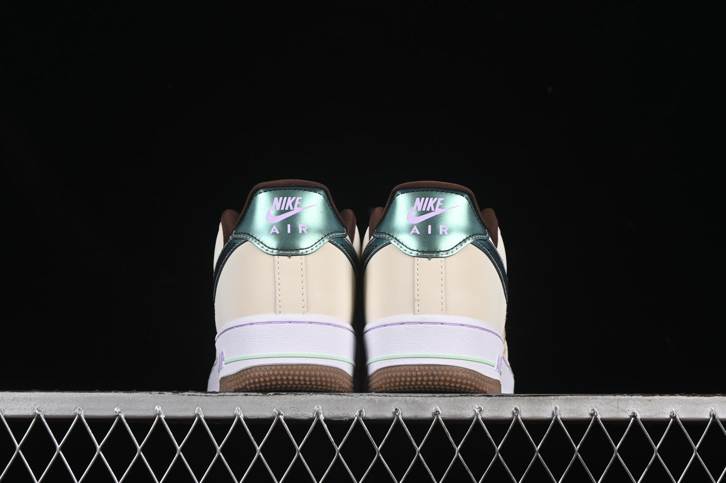 Nike Air Force 1'07 Low Casual Sneakers with Full-Length Air Cushion - IB5722-100