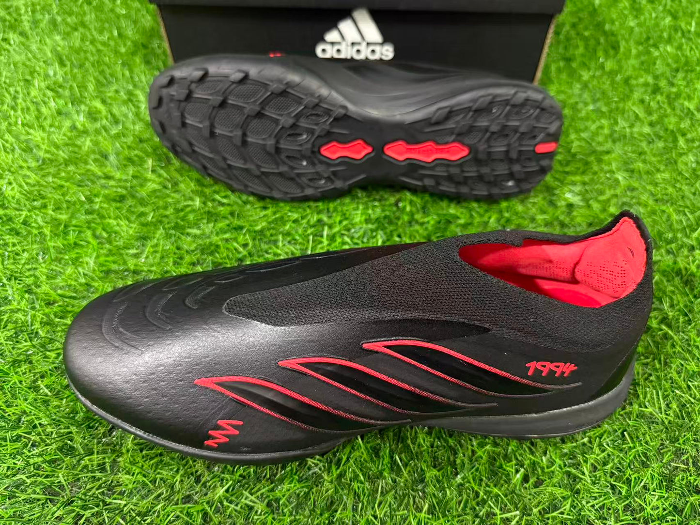 adidas 26 Predator Elite LL TF