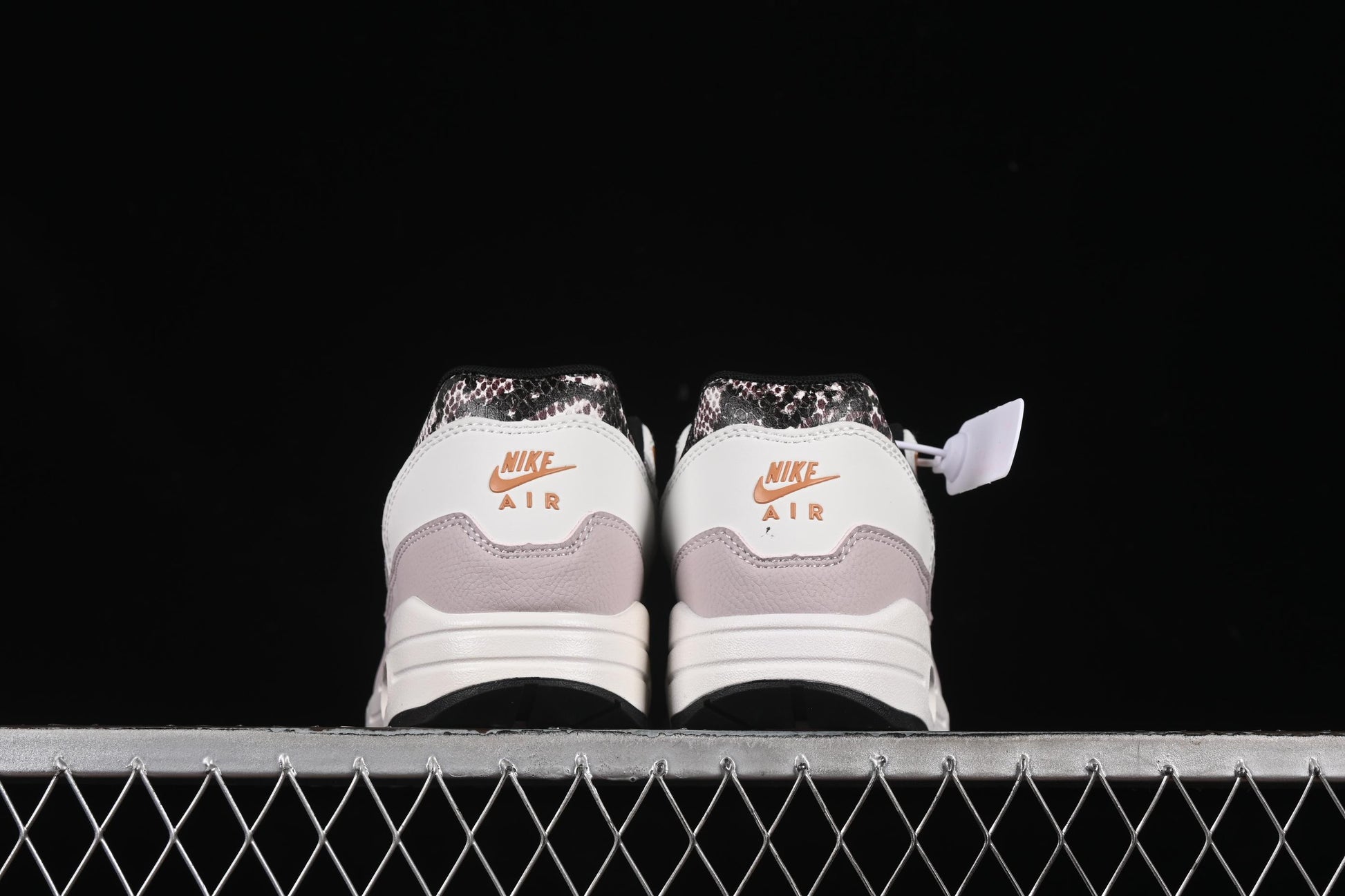 Nike Air Max 1 Retro Running Shoes with Half-Sole Air Cushion - HF5338-100