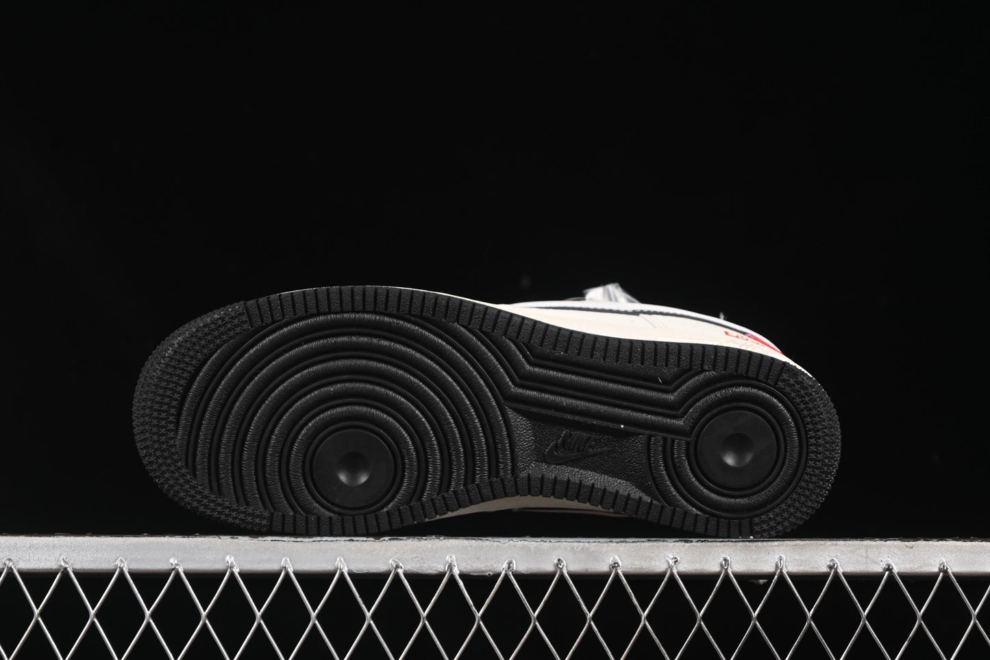Nike Air Force 1 '07 Low Supreme Collaboration White Black Double Swoosh Casual Sneakers - XS1958-545