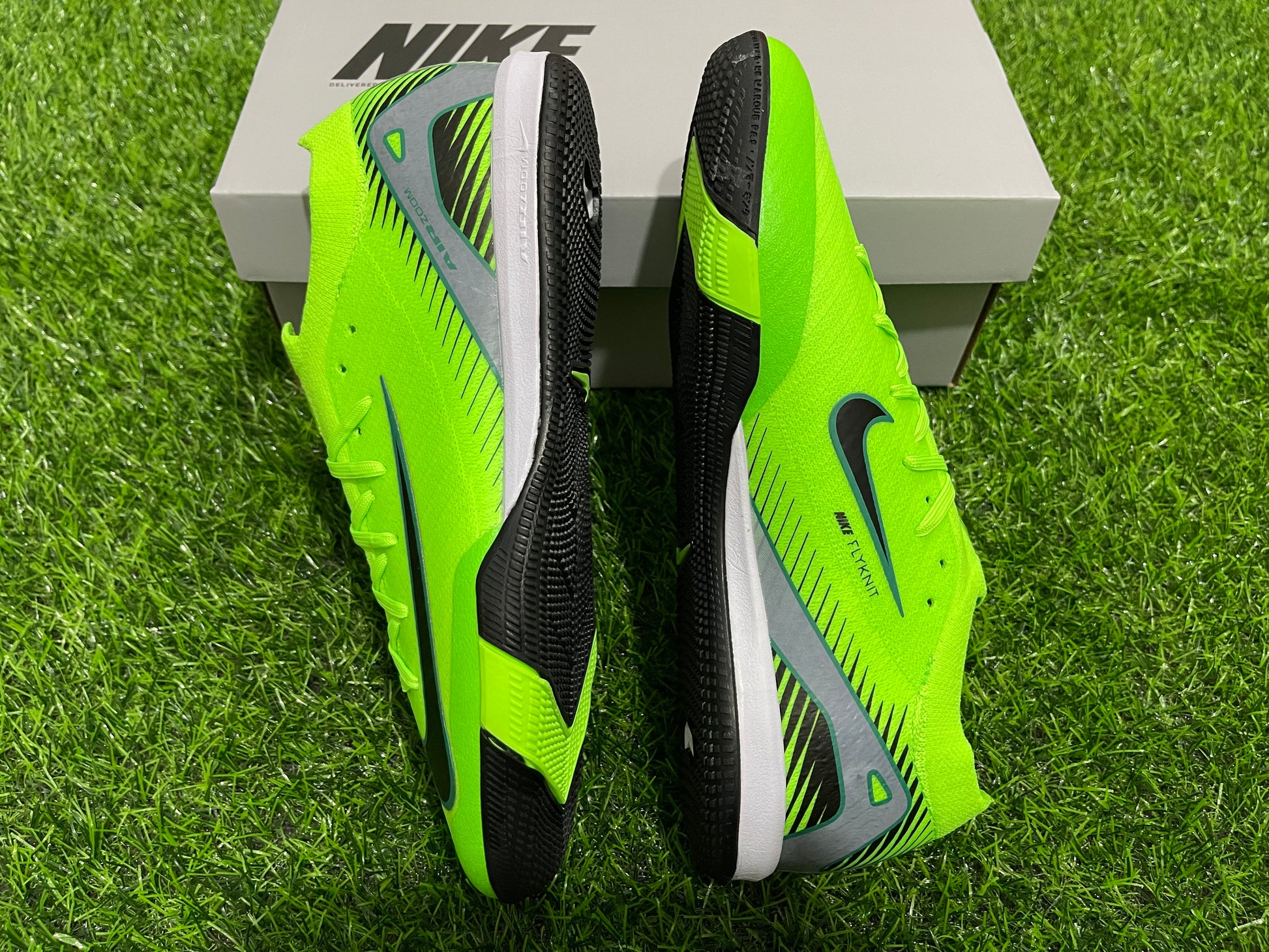 Nike Air Zoom Mercurial Vapor XVI Elite IC