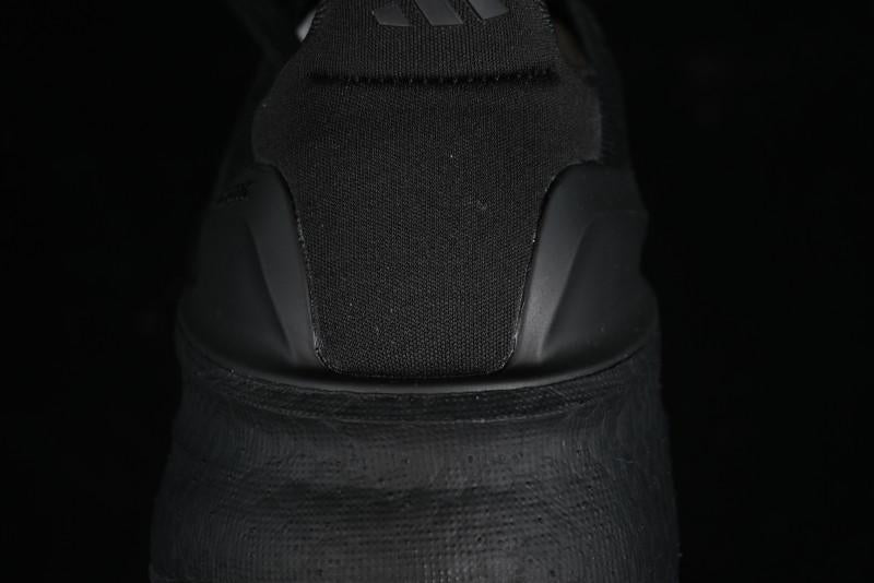 Adidas Ultraboost 5X Casual Running Shoes with Popcorn Foam Technology - JH7251