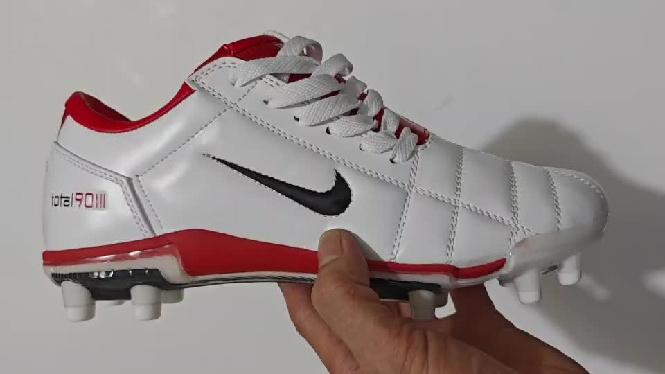 NIKE T90