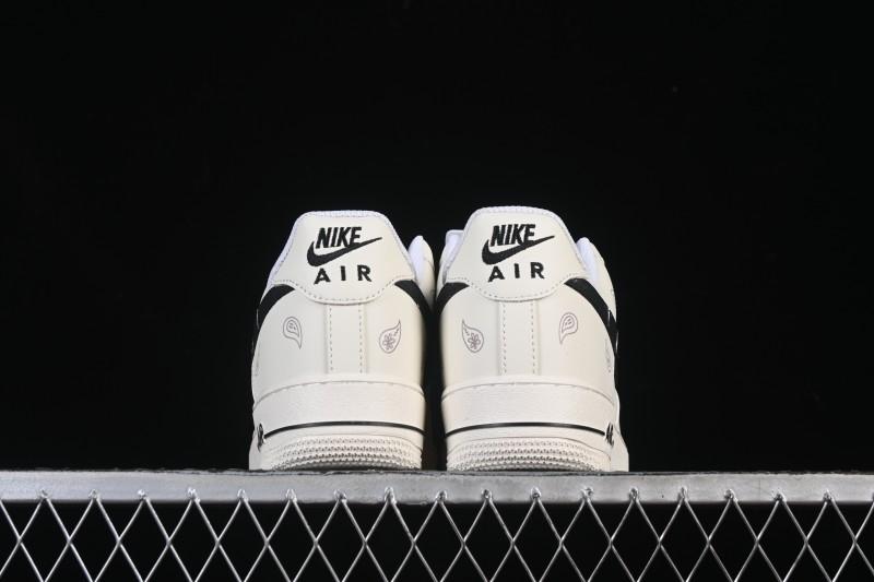 Nike Air Force 1 '07 Low Casual Sneakers in White Black - ZH0318-128