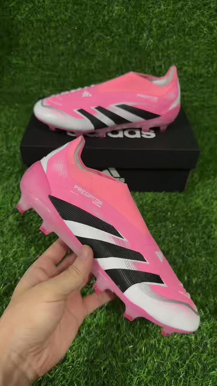 PREDATOR ACCURACY+ FG BOOTS