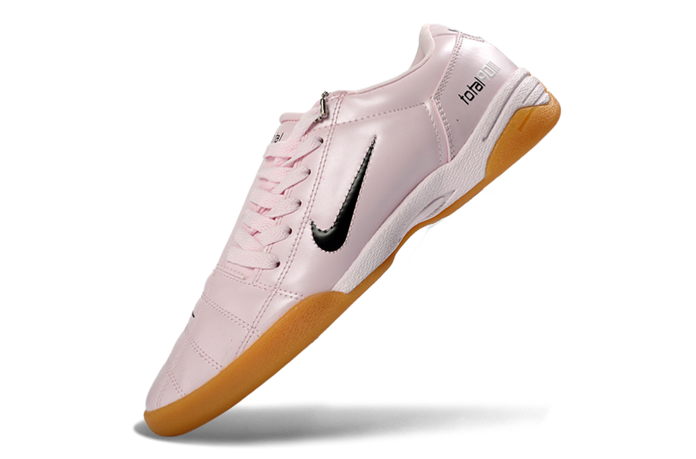 NIKE T90 IC