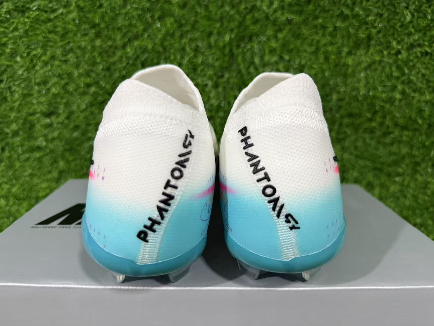 NIKE PHANTOM LUNA ELITE FG