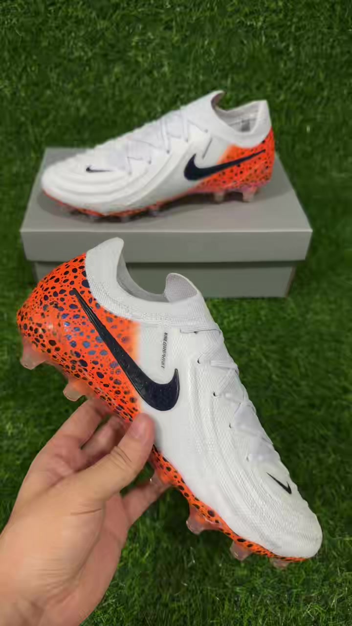 NIKE PHANTOM LUNA ELITE AG