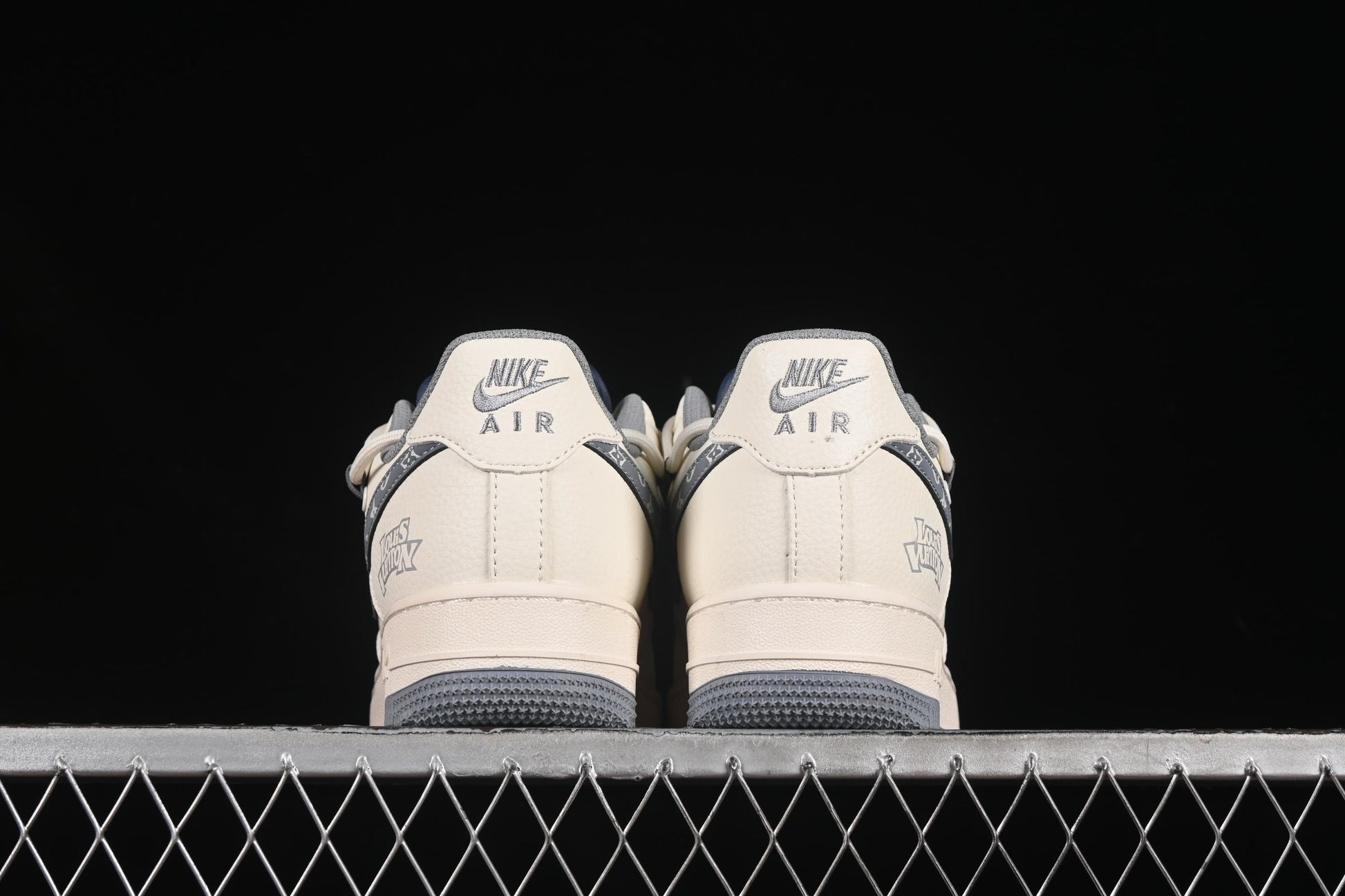 Nike Air Force 1'07 Low LV Collaboration Grey Pattern Drawstring Casual Sneakers - DM6868-065