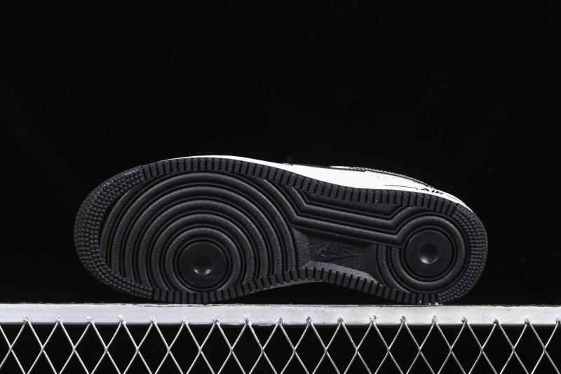 Nike Air Force 1 '07 Low The North Face Collaboration Year of the Snake Limited Edition Silver Snake Casual Sneakers - CH6336-521