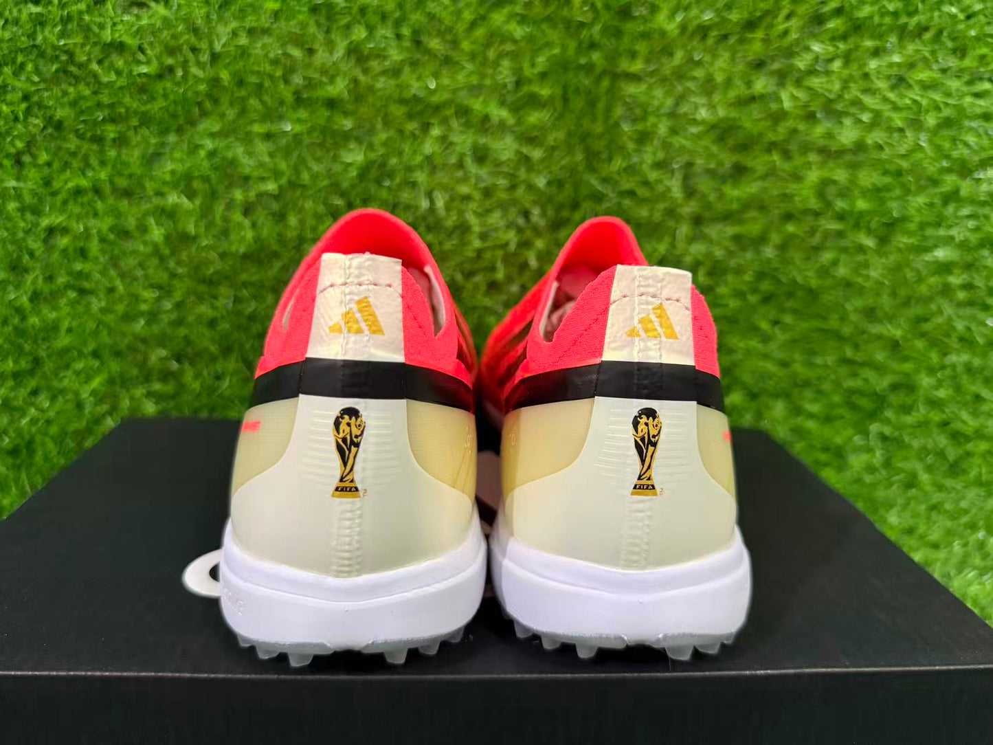 adidas F50 Elite Laceless TF