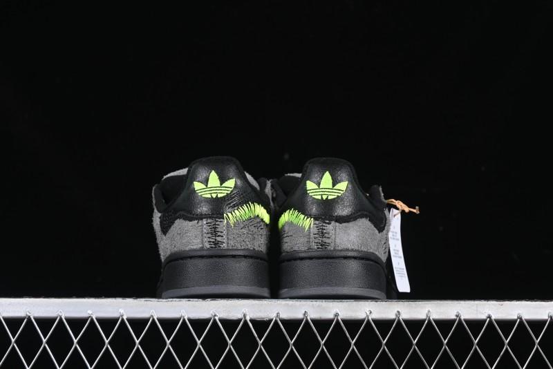 Adidas Originals Campus 00s Retro Casual Sneakers with Chunky Silhouette - IE8349