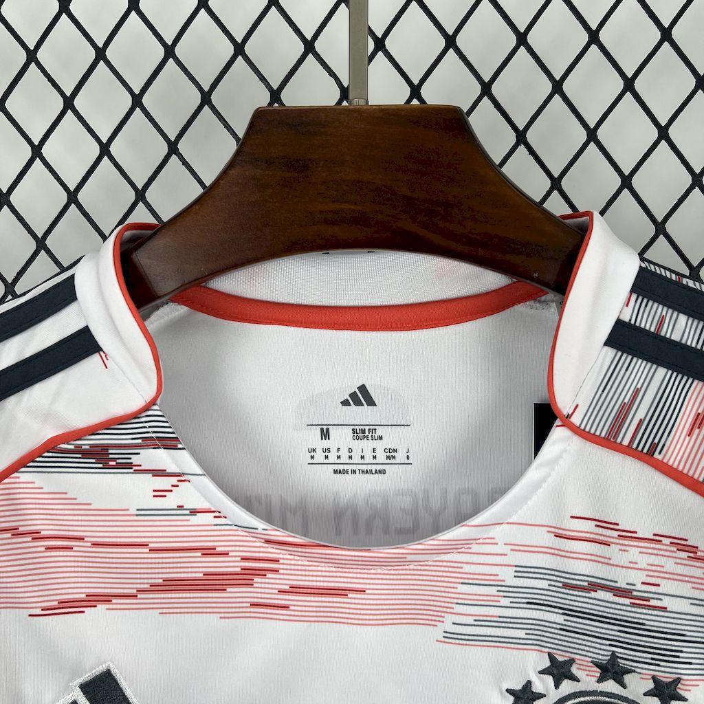 2025/26 Bayern Munich Away Women Jersey