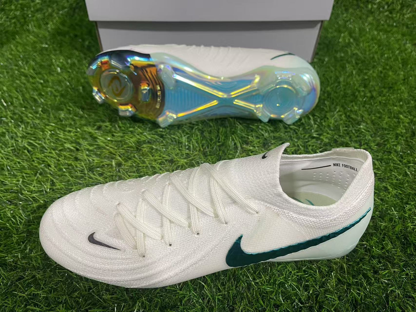 NIKE PHANTOM LUNA ELITE FG