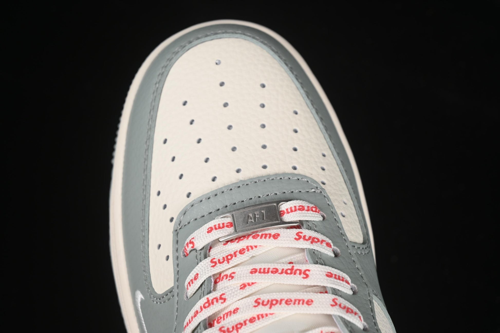 Nike Air Force 1 '07 Low Supreme Collaboration Shoes in Grey - ZH2598-319