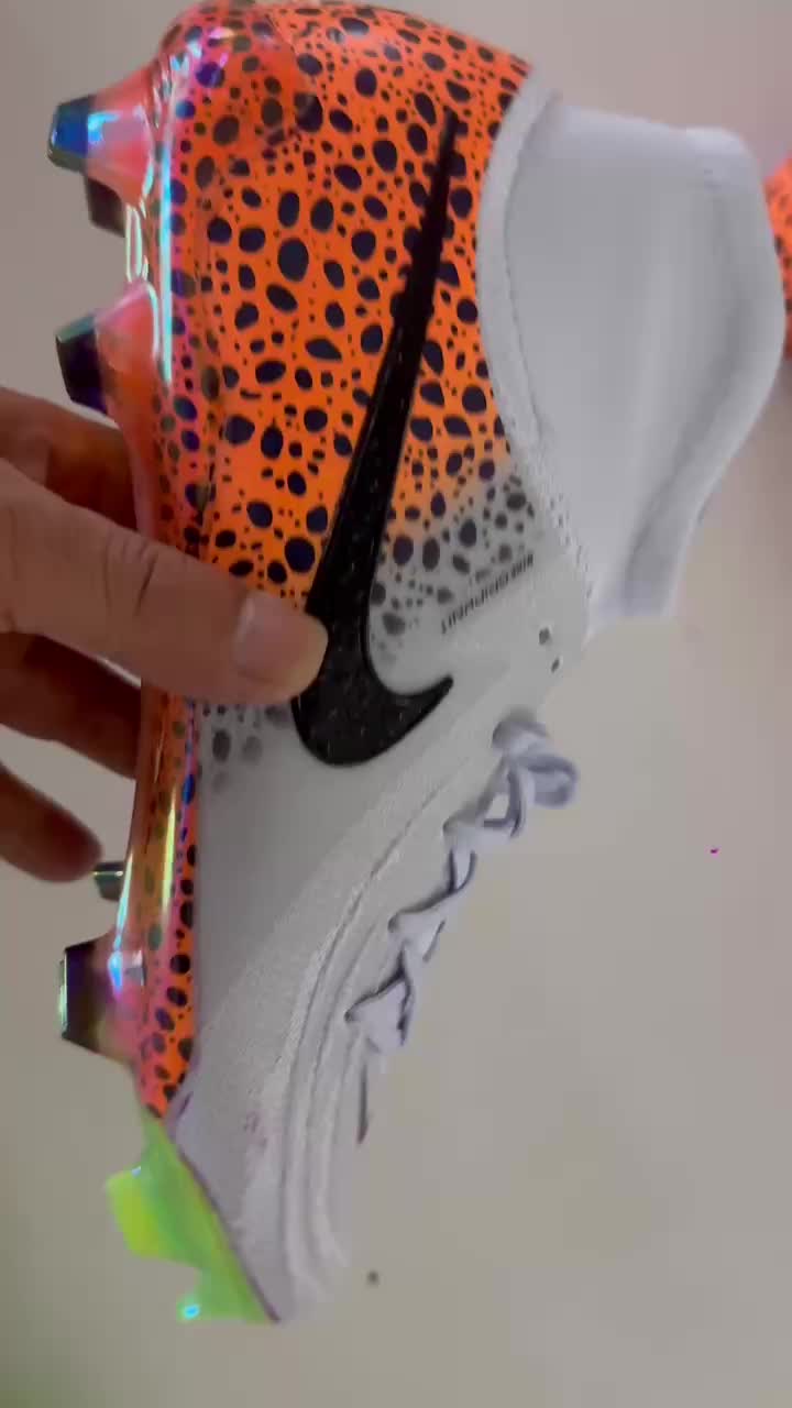 NIKE PHANTOM LUNA ELITE FG