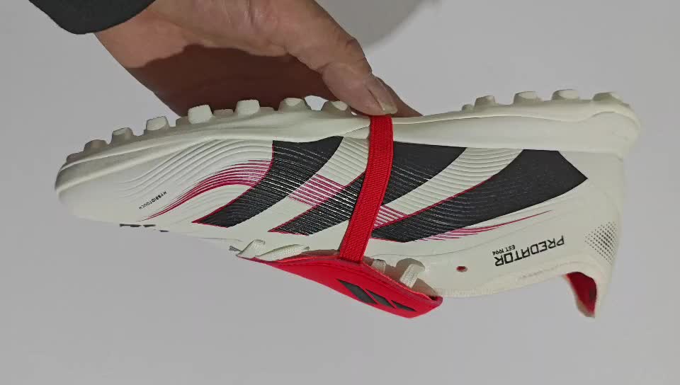 PREDATOR 25 ELITE TF BOOTS