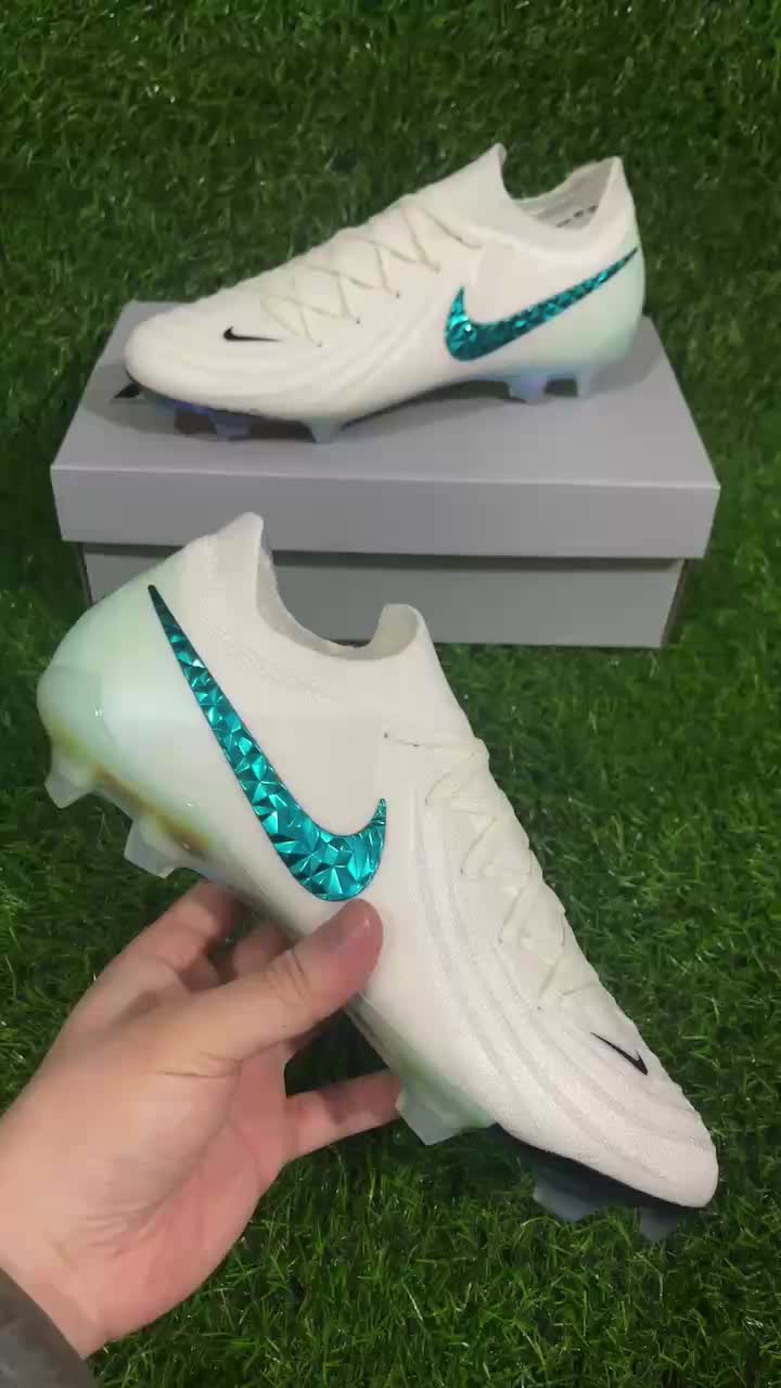 NIKE PHANTOM LUNA ELITE FG