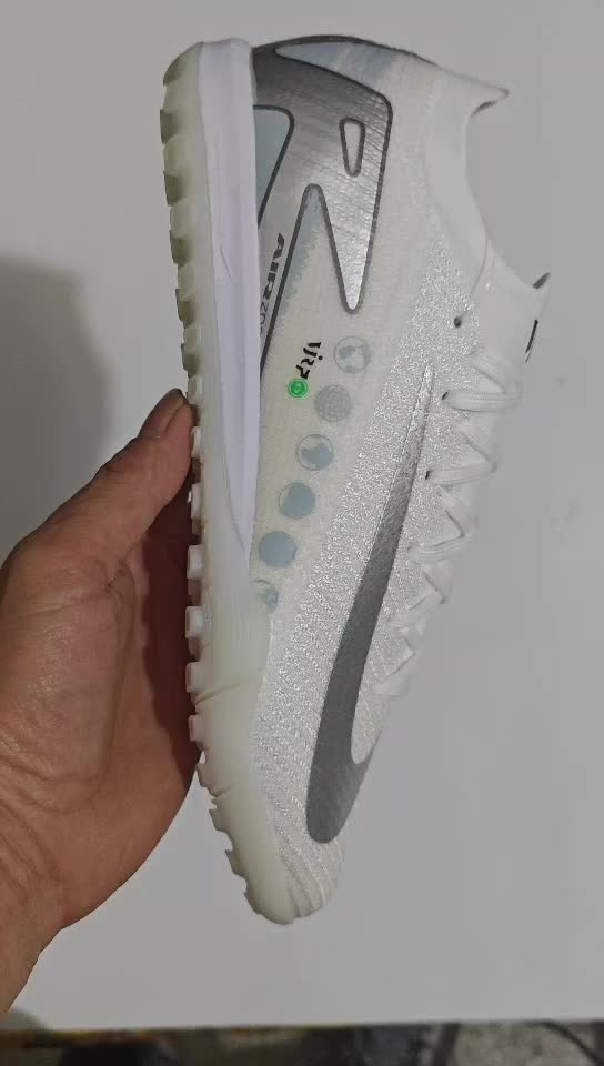 Nike Air Zoom Mercurial Vapor XV Elite TF