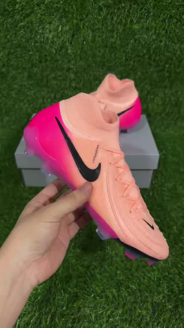 NIKE PHANTOM LUNA ELITE FG
