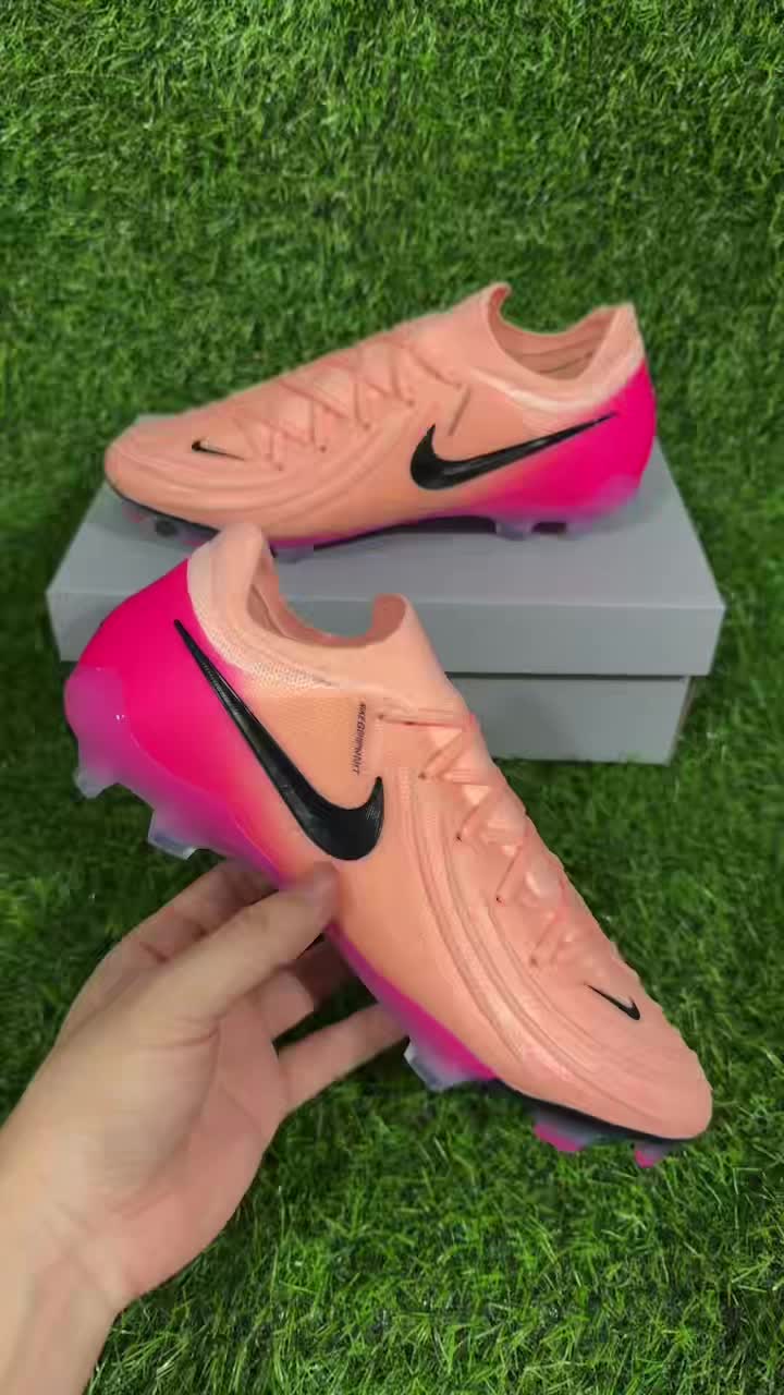 NIKE PHANTOM LUNA ELITE FG