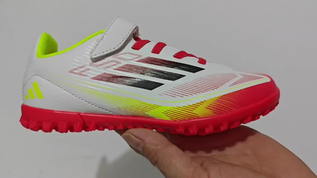 Arrival 30-35) F50 children's football shoes