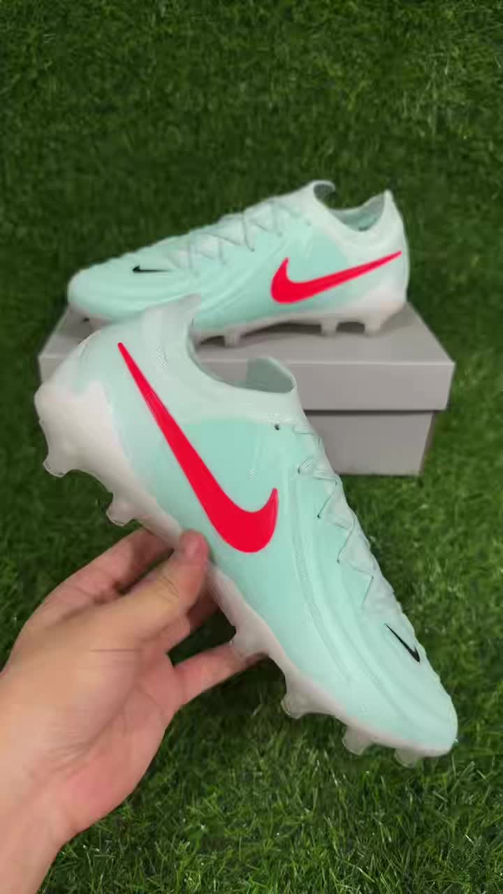 NIKE PHANTOM LUNA ELITE AG