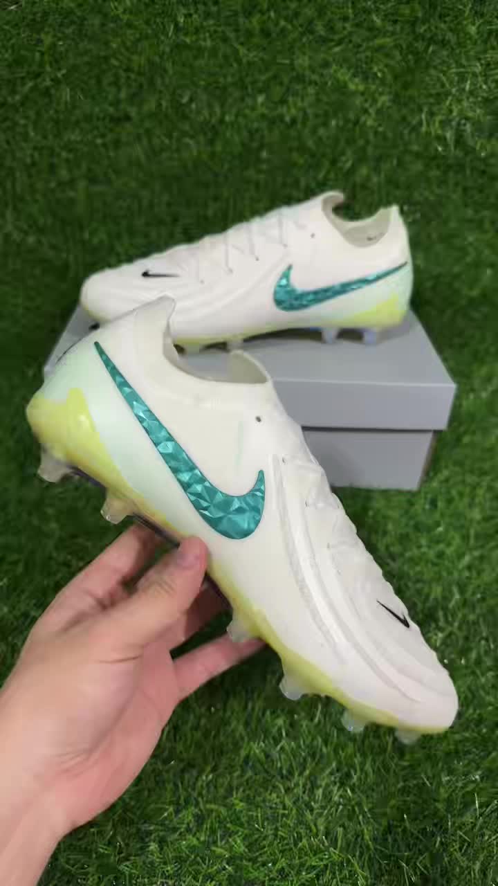 NIKE PHANTOM LUNA ELITE AG