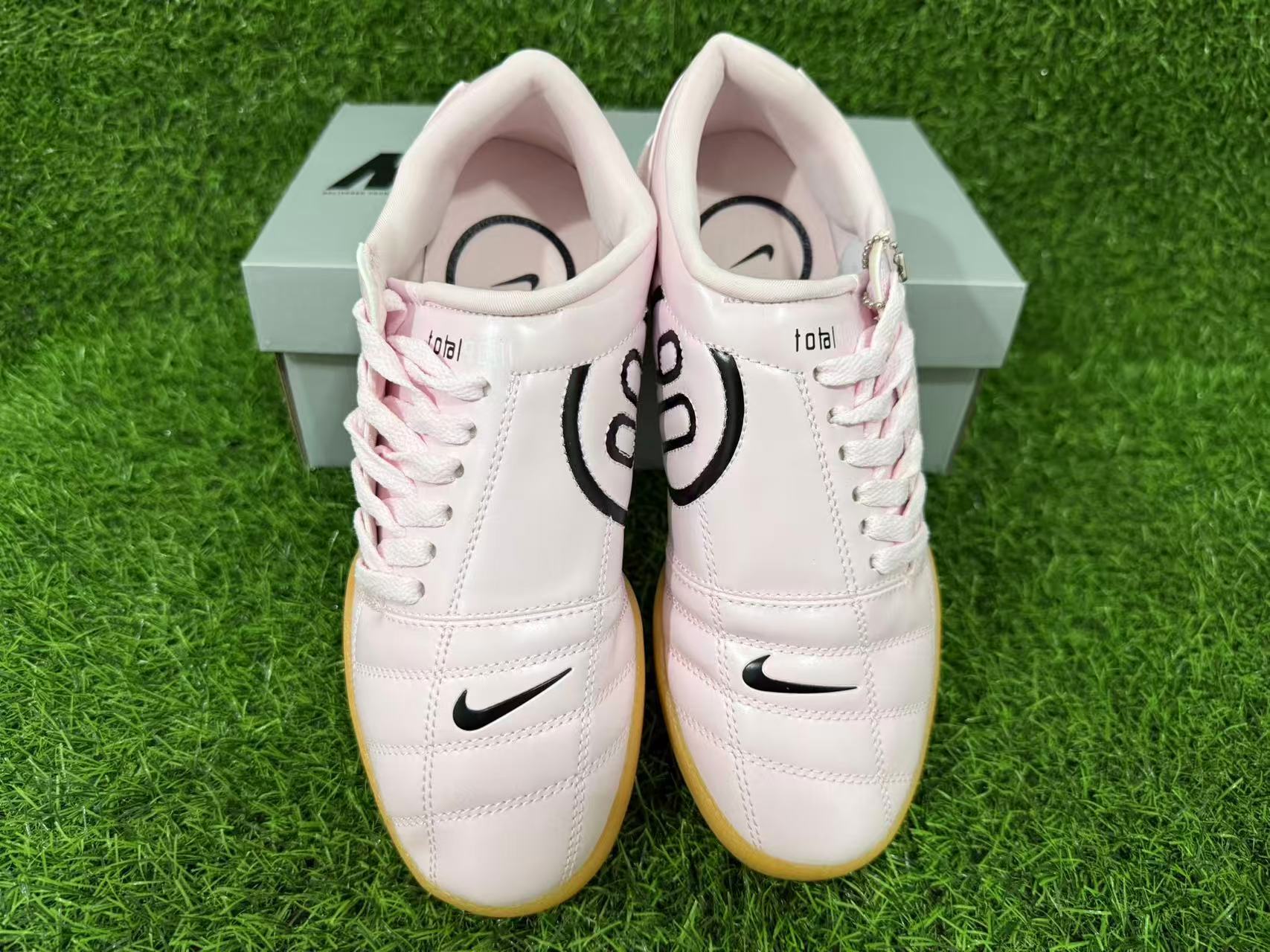 NIKE T90 IC