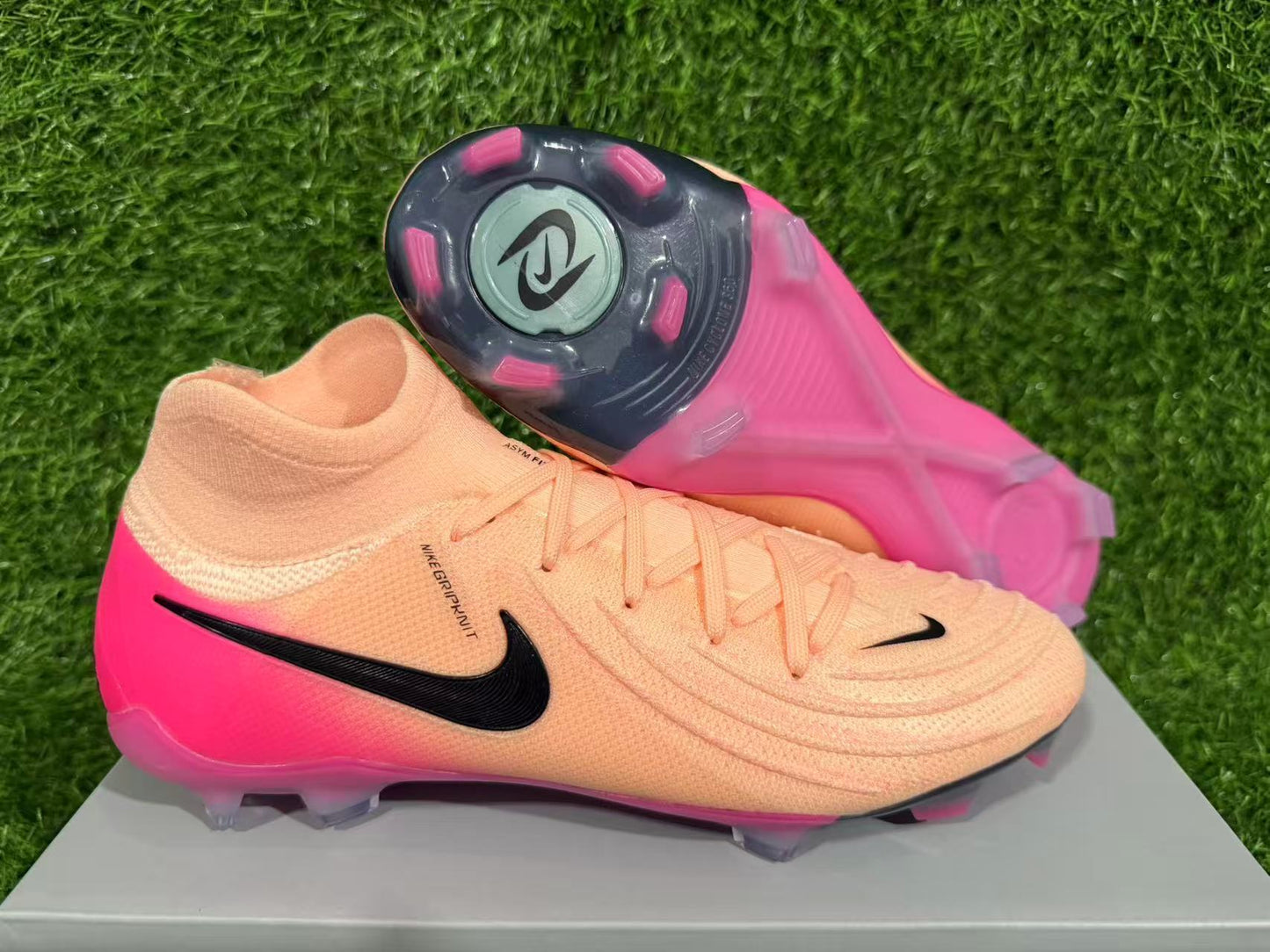 NIKE PHANTOM LUNA ELITE FG