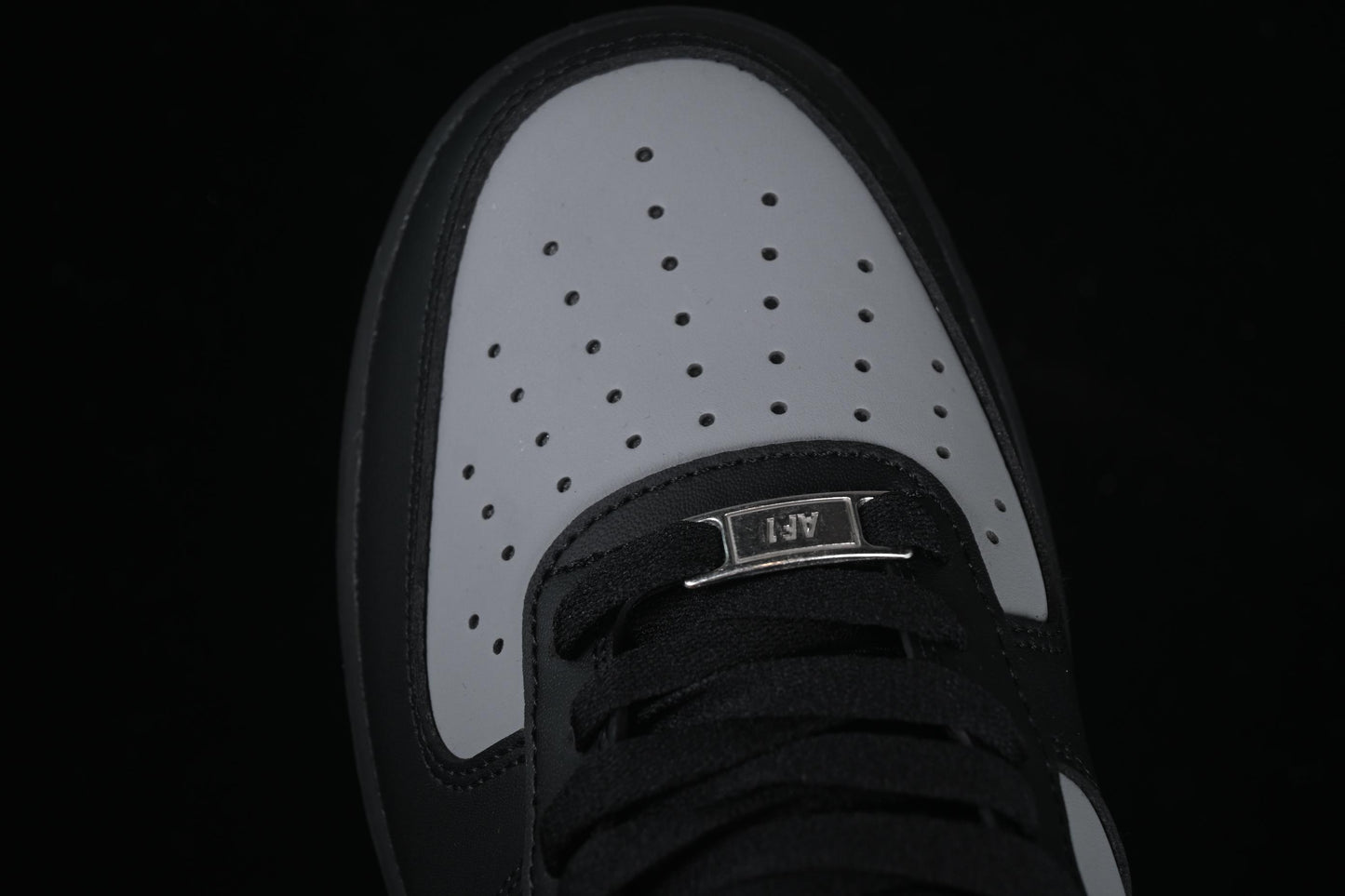 Nike Air Force 1'07 Low Custom Casual Sneakers with Full-Length Air Cushion - CW2288-111
