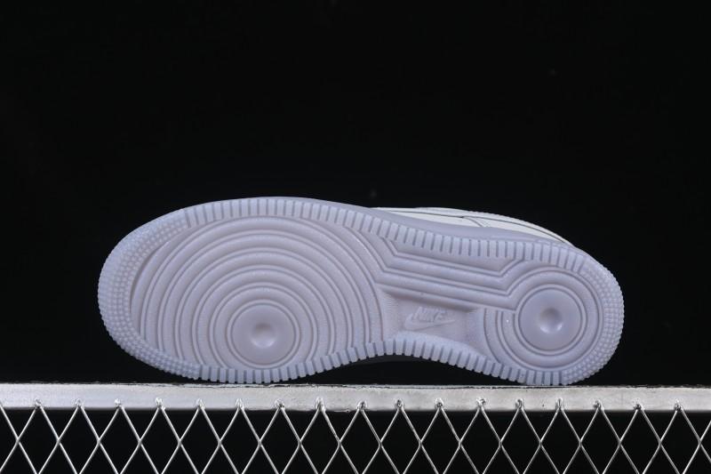 Nike Air Force 1'07 Low Casual Sneakers with Full-Length Air Cushion - CJ9179-002