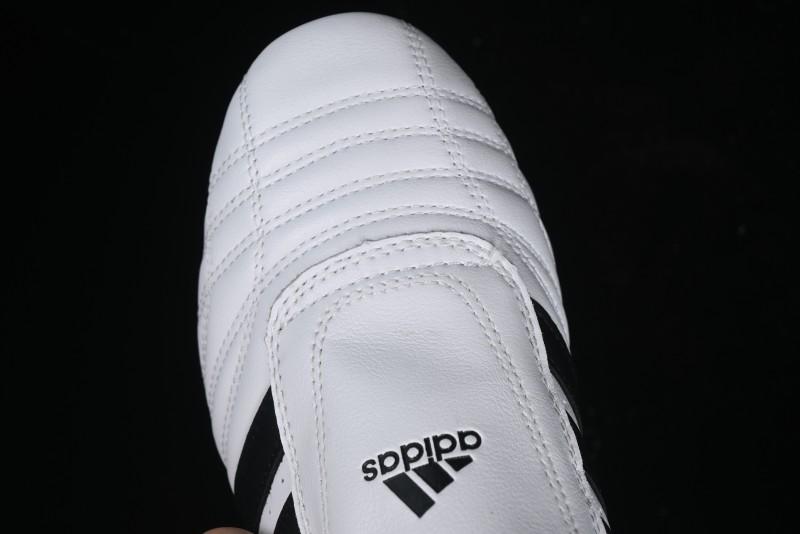 Adidas Originals Taekwondo JQ4774 Low-Top Training Shoes for Comfortable Non-Slip Workouts