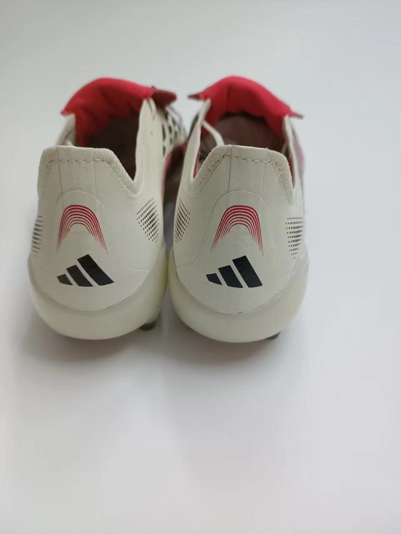 PREDATOR ACCURACY FG BOOTS