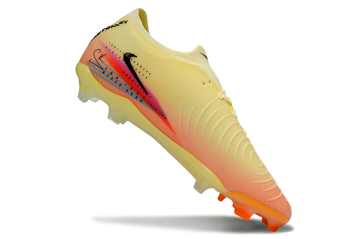 NIKE PHANTOM LUNA ELITE FG