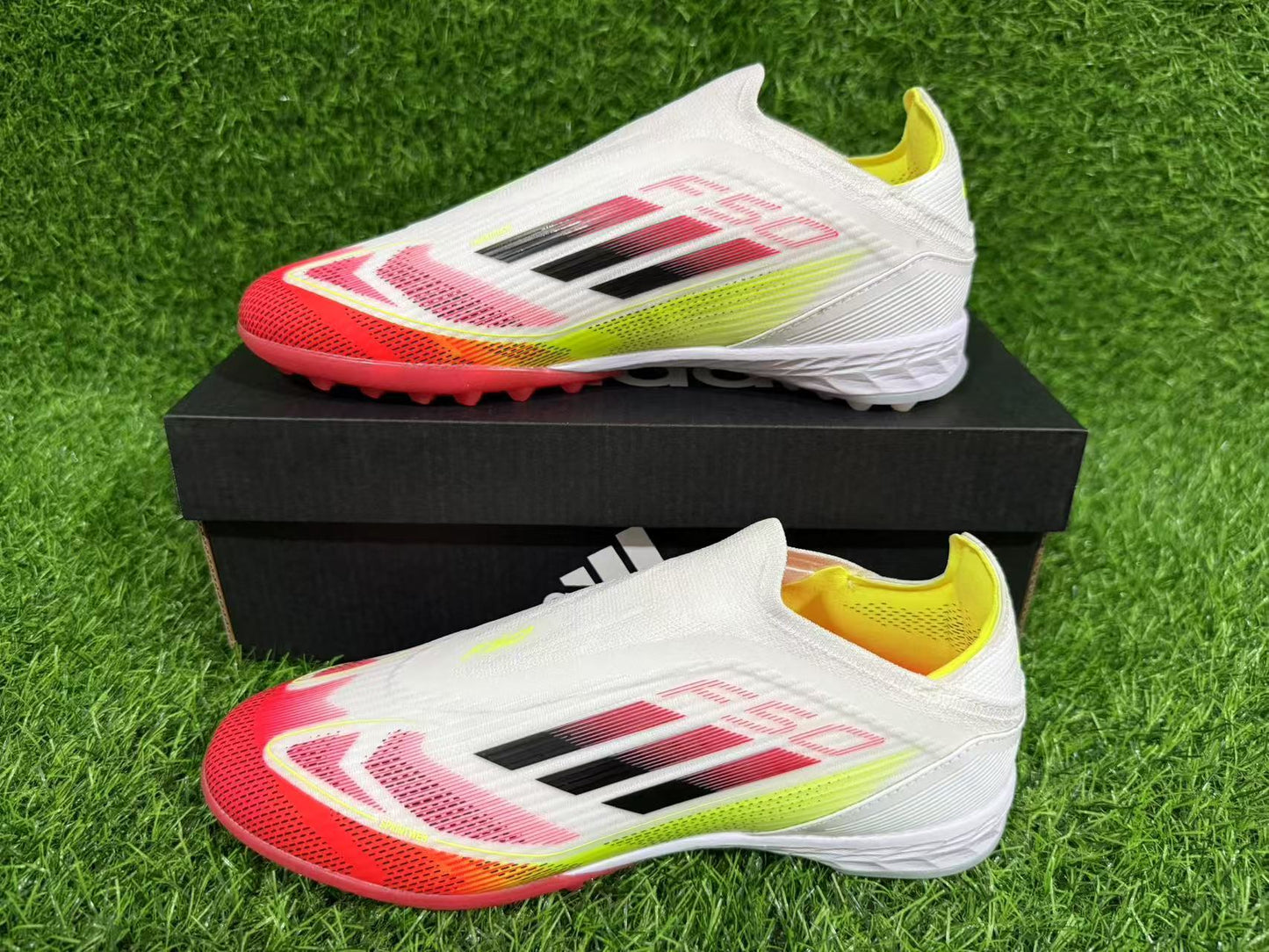 adidas F50 Elite Laceless TF