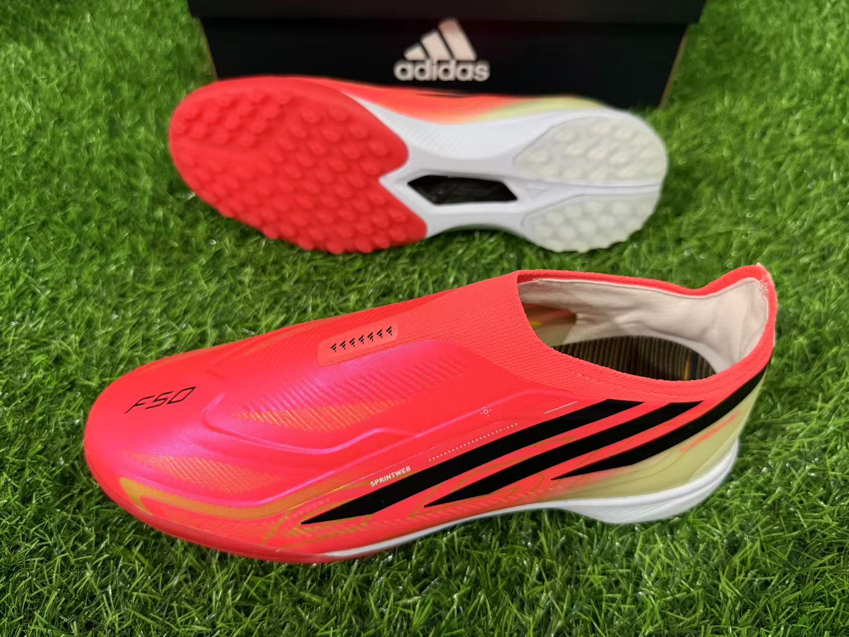 adidas F50 Elite Laceless TF